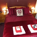 Vendégház Toulson Court 4*