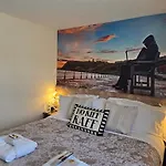 Toulson Court 4*