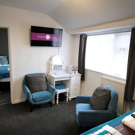 Toulson Court 4*