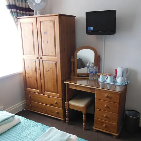 Toulson Court 4* Скарборо