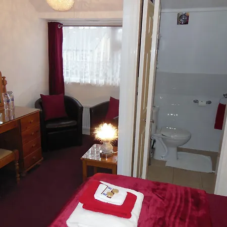 Гостевой дом Toulson Court 4*