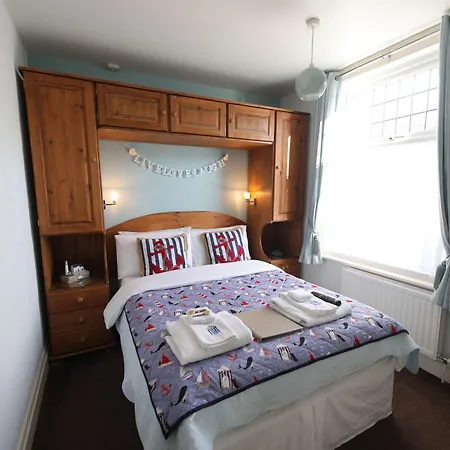 Toulson Court 4* Скарборо