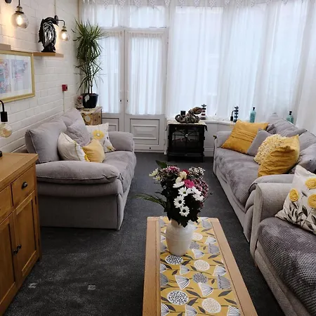 Toulson Court Гостевой дом Скарборо