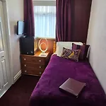 Toulson Court Gæstehus 4*